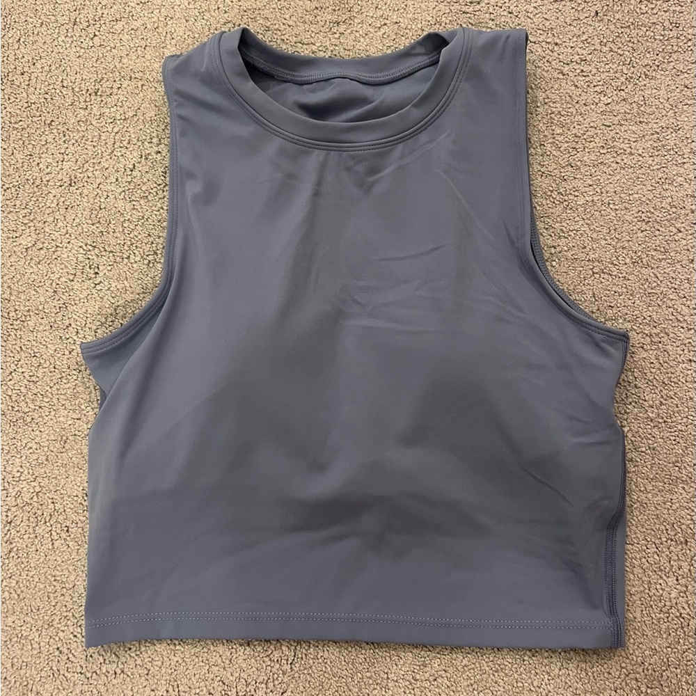 cropped tank with built in bra!